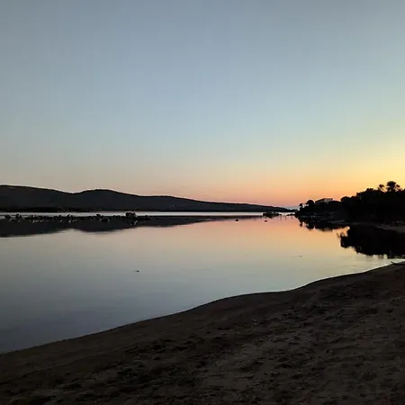 70m2 Avec Loggia, Piscine A Debordement Vue *
