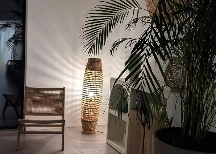 Apartmán 70m2 Avec Loggia, Piscine A Debordement Vue