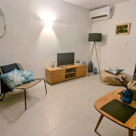70m2 Avec Loggia, Piscine à Débordement Vue 4* Pianottoli-Caldarello (Corsica)