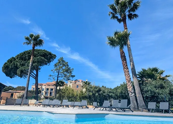 70m2 Avec Loggia, Piscine A Debordement Vue * Pianottoli-Caldarello (Corsica)